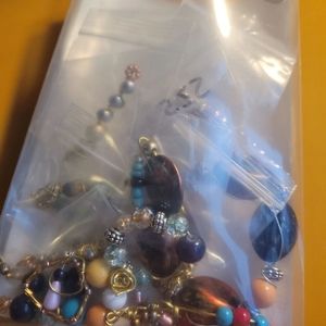 Lot 21 pc : Wired wrapped Handmade mystery bag